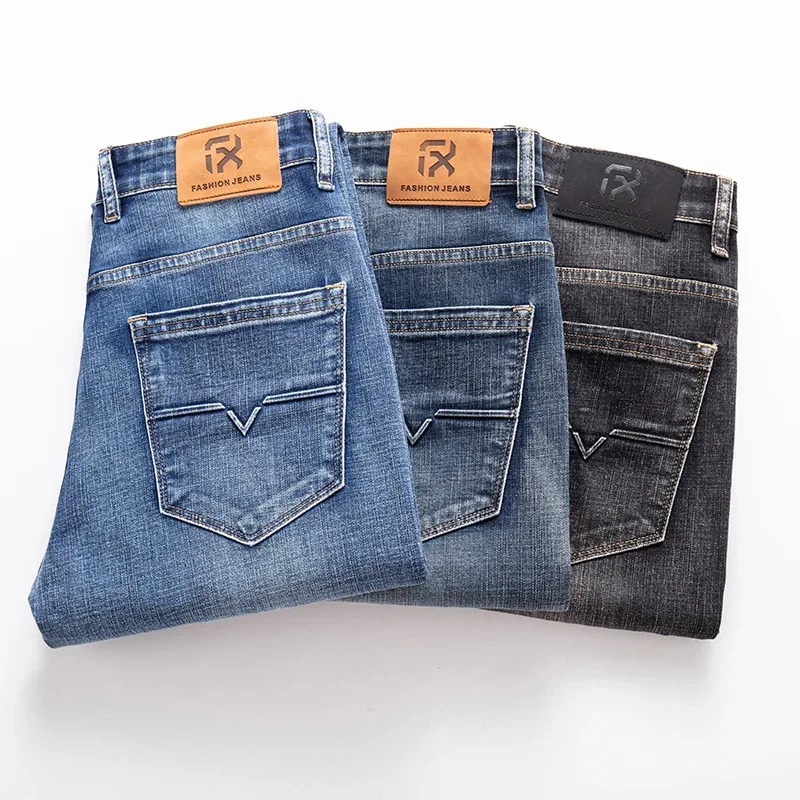 Jeans Regular Fit 2026 Stile C - Levis Jeans 501 recensione e prezzo